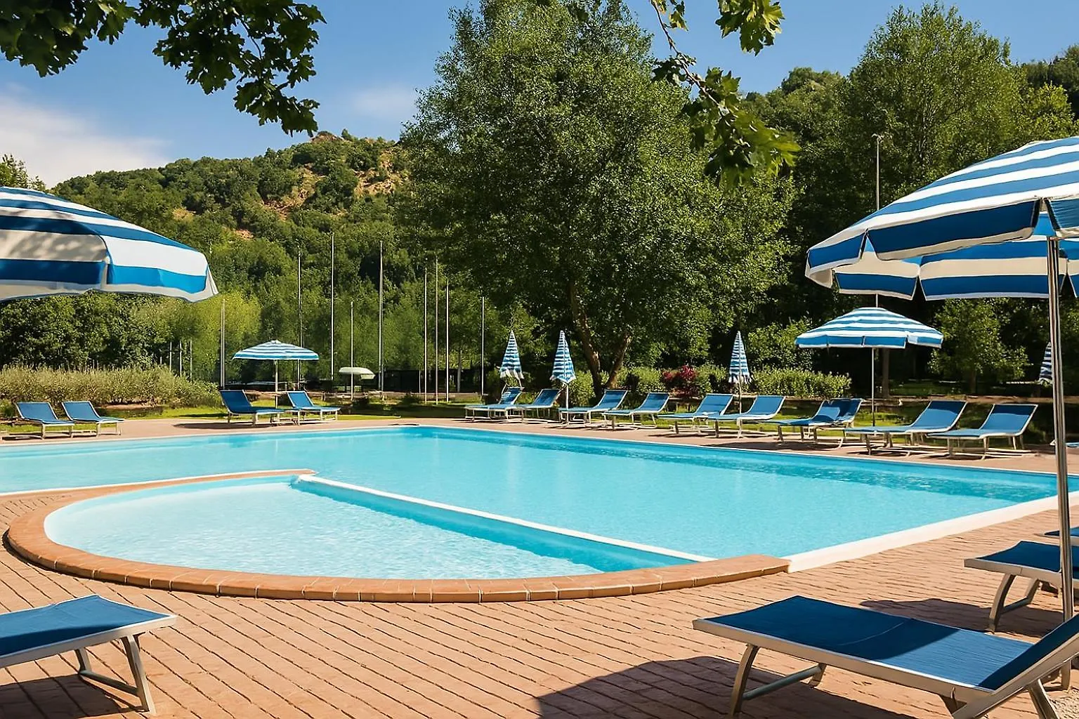 Apartament 42 Cozy Amiata Escape Private Pool, Fast Wi-Fi & Free Parking Castel del Piano  0*, Castel del Piano (Tuscany) Włochy